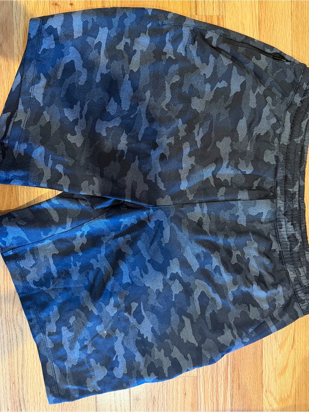 Lululemon Men’s Linerless Pace Breaker Shorts XL 9”
